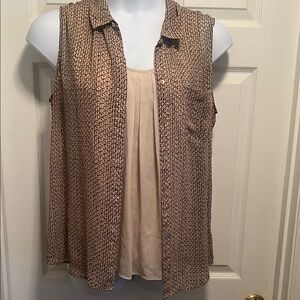 Stylish Sleeveless Patterned Top set